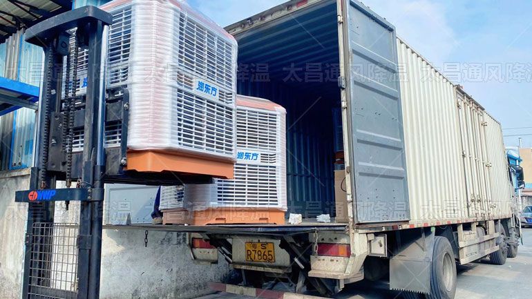 頂樓廠房車間應(yīng)該如何通風(fēng)降溫呢？