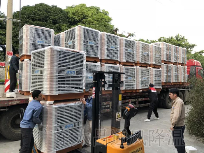 潤東方環(huán)?？照{(diào)告訴您車間需要什么樣的降溫設(shè)備