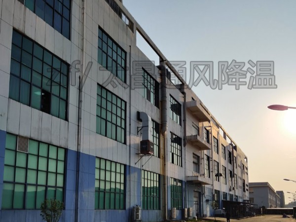 為什么環(huán)?？照{(diào)是廠房降溫常用設(shè)備呢？